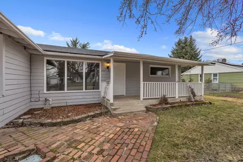 2017 N Laura St, Spokane, WA 99212