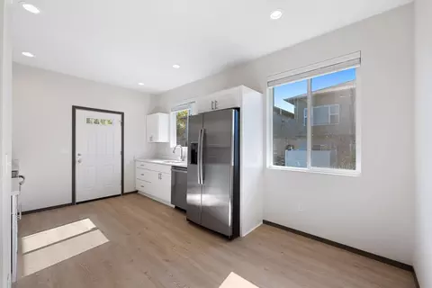 Kitchen - 1912 N Regal Rd, Spokane, WA 99207 photo 1 of 4