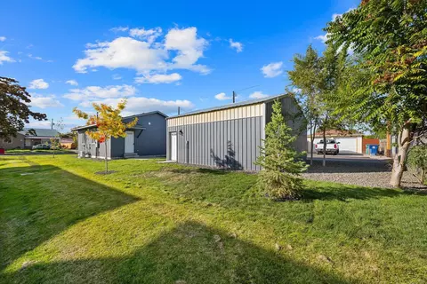 Exterior - 1912 N Regal Rd, Spokane, WA 99207 photo 5 of 5
