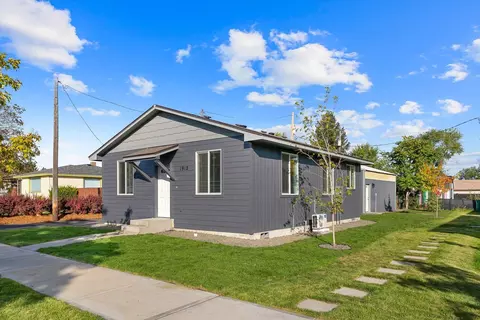 Exterior - 1912 N Regal Rd, Spokane, WA 99207 photo 3 of 5