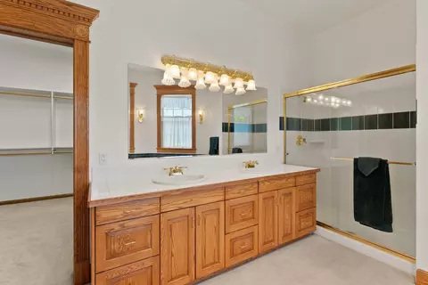Bath - 3810 Evan Ln, Colbert, WA 99005 photo 1 of 3