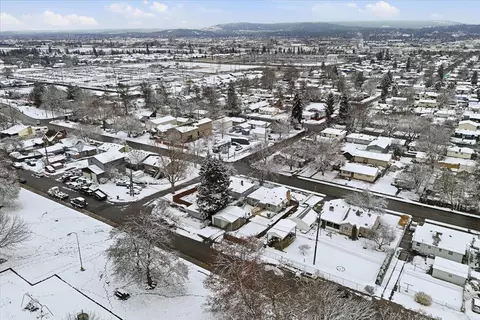 View/Area - 4135 E Frederick Ave, Spokane, WA 99217 photo 8 of 11