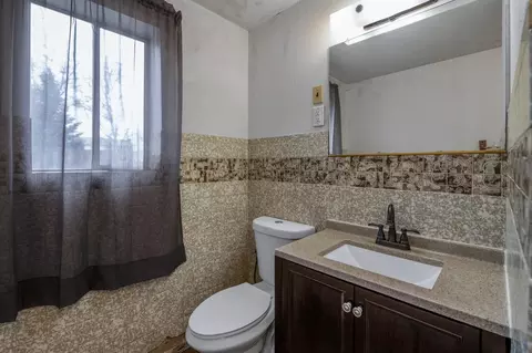 Bath - 11316 E Grace Ave, Spokane Valley, WA 99206 photo 2 of 2