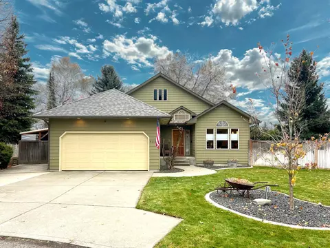 5023 S Lee Cir, Spokane, WA 99223