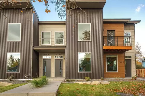 3205 E 30th Ave #3205 E 30TH  B, Spokane, WA 99223