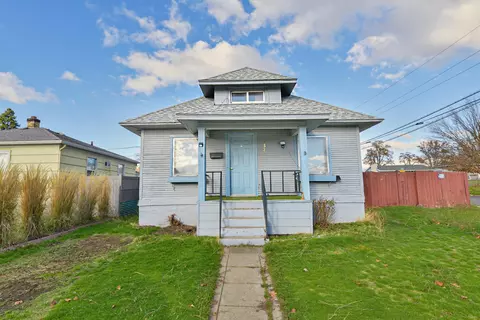 Exterior - 1329 E Gordon Ave, Spokane, WA 99207 photo 2 of 2