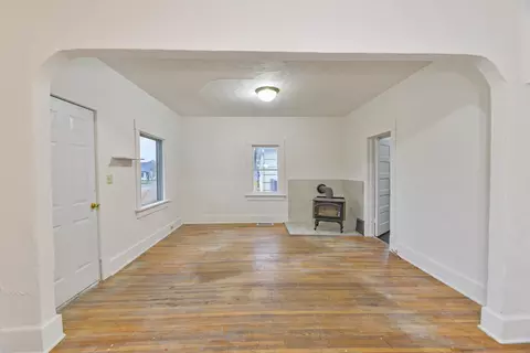 Living - 1329 E Gordon Ave, Spokane, WA 99207 photo 1 of 2