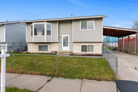 2615 E Liberty Ave, Spokane, WA 99207