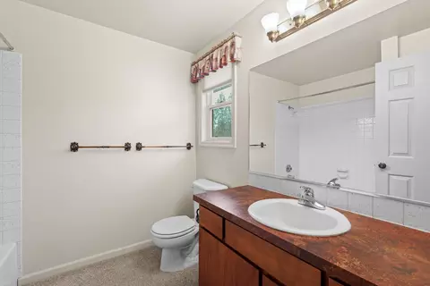 Bath - 9520 E Holman Rd, Spokane, WA 99206 photo 3 of 6