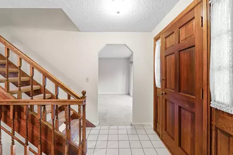 Entry Way - 9520 E Holman Rd, Spokane, WA 99206 photo 1 of 6