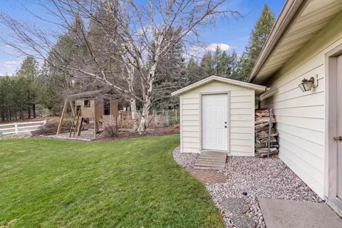 Exterior - 9520 E Holman Rd, Spokane, WA 99206 photo 8 of 13
