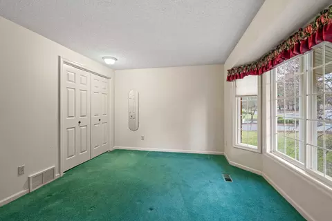 Bedroom - 9520 E Holman Rd, Spokane, WA 99206 photo 2 of 5