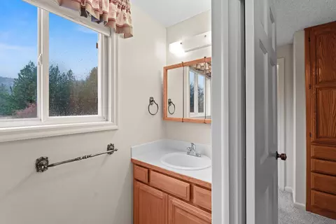 Bath - 9520 E Holman Rd, Spokane, WA 99206 photo 2 of 6