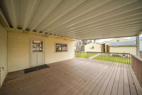 Exterior - 3323 E Jackson Ave, Spokane, WA 99217 photo 1 of 4