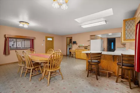 Dining - 3323 E Jackson Ave, Spokane, WA 99217 photo 1 of 2
