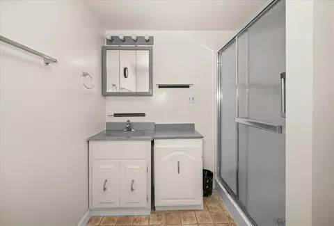 Bath - 3323 E Jackson Ave, Spokane, WA 99217 photo 2 of 2
