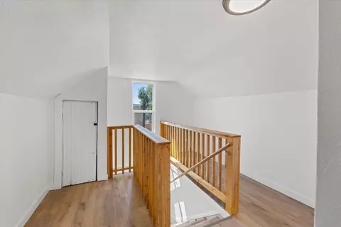 Entry Way - 1708 E Mallon Ave, Spokane, WA 99212 photo 4 of 4