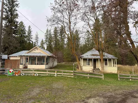 5368 Ab 25 S Hwy, Fruitland, WA 99129
