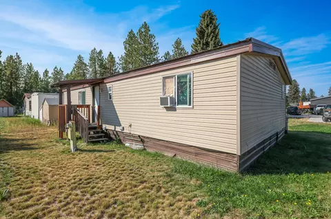 40414 N Newporty Apt 40 Hwy, Elk, WA 99009