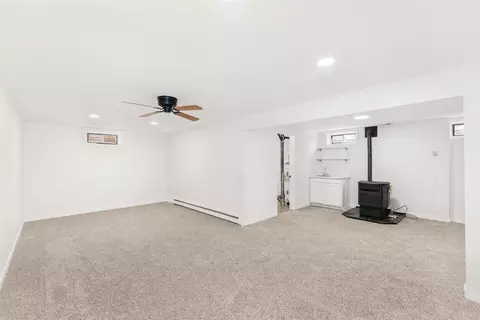 Living - 3817 E 7th Ave, Spokane, WA 99202 photo 5 of 6