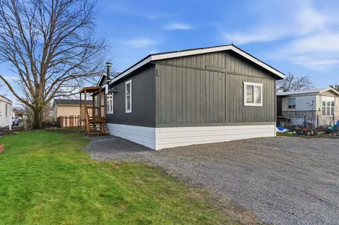 11705 N Wilson St # D28, Mead, WA 99021