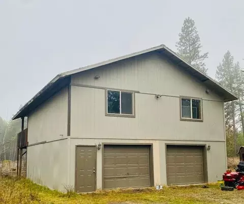 2721 W Montogomery Rd, Deer Park, WA 99006