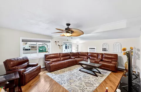 Living - 7109 E 9th Ave, Spokane Valley, WA 99212 photo 1 of 3