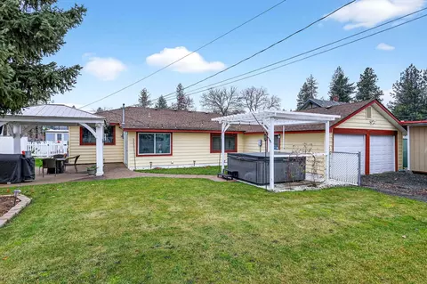 Exterior - 7109 E 9th Ave, Spokane Valley, WA 99212 photo 7 of 11