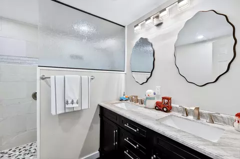 Bath - 7109 E 9th Ave, Spokane Valley, WA 99212 photo 1 of 3