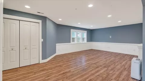 Living - 3908 E 13th Ave, Spokane, WA 99202 photo 4 of 6