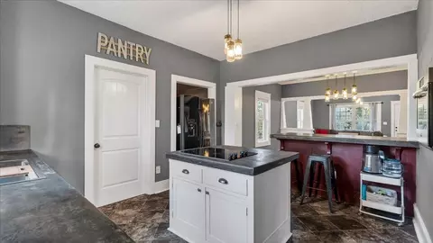 Kitchen - 3908 E 13th Ave, Spokane, WA 99202 photo 5 of 5