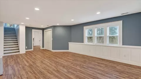 Living - 3908 E 13th Ave, Spokane, WA 99202 photo 5 of 6