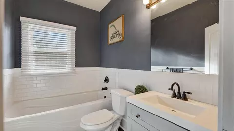 Bath - 3908 E 13th Ave, Spokane, WA 99202 photo 1 of 3