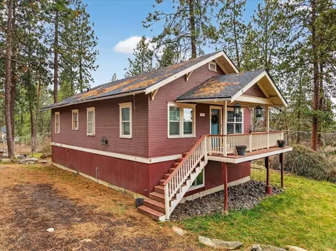 Exterior - 3908 E 13th Ave, Spokane, WA 99202 photo 1 of 7