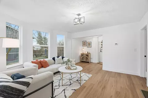 Living - 2018 E Pacific Ave, Spokane, WA 99202 photo 1 of 2