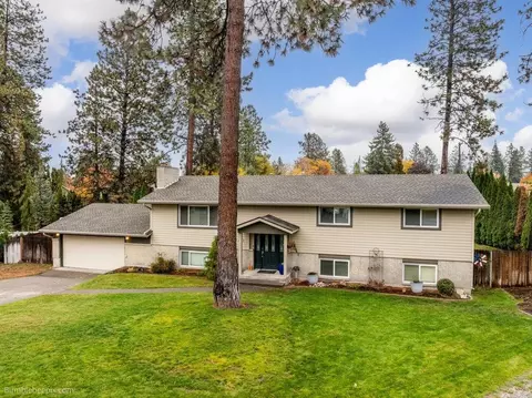 1718 E 60th Ave, Spokane, WA 99223 photo 2