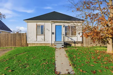 1313 E Walton Ave, Spokane, WA 99207