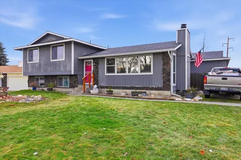 15421 E 14th Ave, Veradale, WA 99037