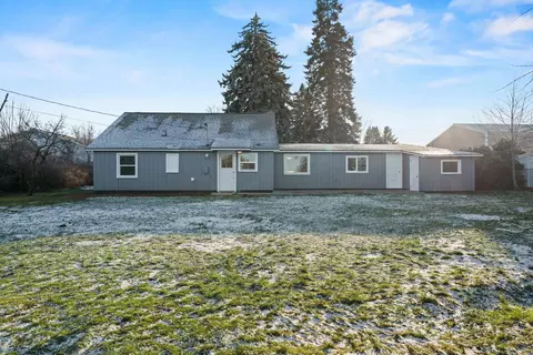 Exterior - 10521 E 5th Ave, Spokane Valley, WA 99206 photo 8 of 10