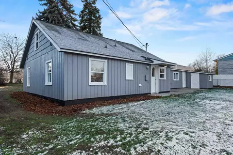 Exterior - 10521 E 5th Ave, Spokane Valley, WA 99206 photo 9 of 10
