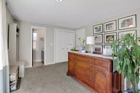 Entry Way - 13720 E 27th Ave, Spokane Valley, WA 99216 photo 2 of 3