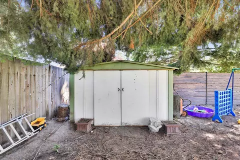 Exterior - 13720 E 27th Ave, Spokane Valley, WA 99216 photo 10 of 11