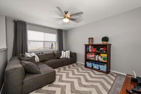Living - 7620 E Ruby Ln, Spokane, WA 99212 photo 3 of 3