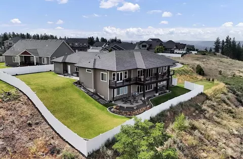 8301 N Upper Mayes Ln, Spokane, WA 99208