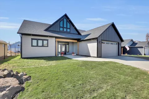 520 S Stanley St, Medical Lake, WA 99022