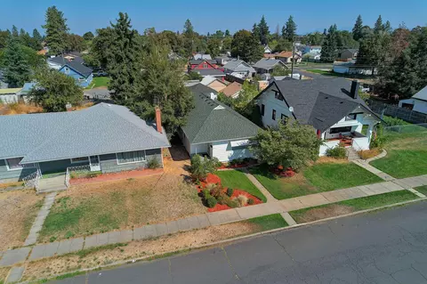 View/Area - 1115 Everett Ave, Spokane, WA 99207 photo 8 of 10