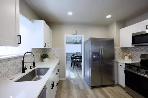 Kitchen - 1115 Everett Ave, Spokane, WA 99207 photo 1 of 4