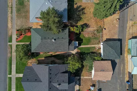 View/Area - 1115 Everett Ave, Spokane, WA 99207 photo 2 of 10