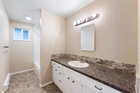 703 E Broad Ave, Spokane, WA 99207 photo 15
