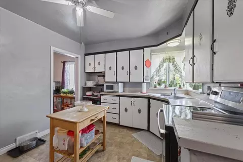 Kitchen - 2204 E Joseph Ave, Spokane, WA 99207 photo 1 of 3